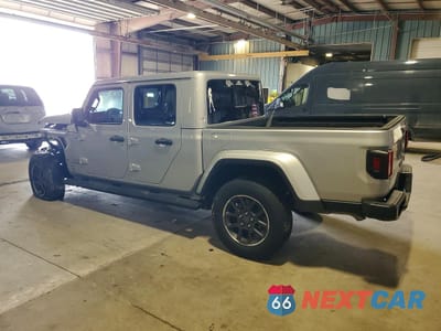 Drugie zdjęcie samochodu z przodu: 2023 JEEP GLADIATOR OVERLAND VIN:1C6HJTFG4PL514097 - miniatura