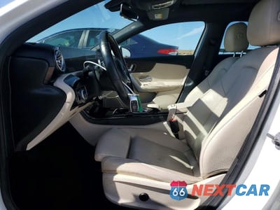 Zdjęcie 7 z 11 samochodu: 2019 MERCEDES-BENZ A 220 VIN:WDD3G4EB0KW025531 - miniatura