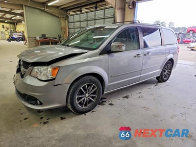 2017 DODGE GRAND CARAVAN SXT 2C4RDGCG8HR616835 - główne zdjęcie licytacji z USA - miniatura