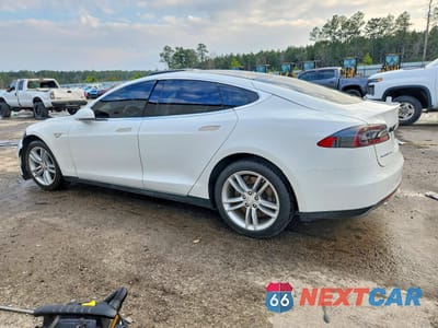 Drugie zdjęcie samochodu z przodu: 2014 TESLA MODEL S VIN:5YJSA1H17EFP50464 - miniatura