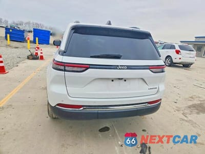 Zdjęcie 6 z 13 samochodu: 2023 JEEP GRAND CHEROKEE LIMITED VIN:1C4RJGBG9PC535070 - miniatura
