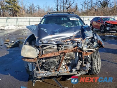 Piąte zdjęcie samochodu w środku: 2005 HYUNDAI SANTA FE GLS VIN:KM8SC73D25U965736 - miniatura