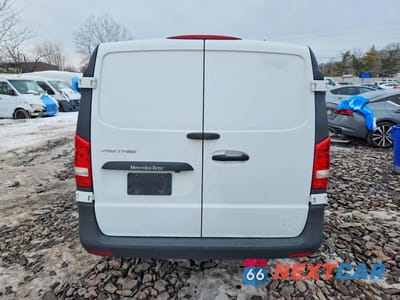 Zdjęcie 6 z 13 samochodu: 2023 MERCEDES-BENZ METRIS VIN:W1YV0CEY7P4243471 - miniatura