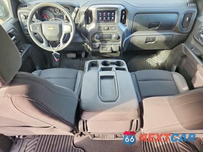 Zdjęcie 8 z 11 samochodu: 2024 CHEVROLET SILVERADO K1500 CUSTOM VIN:3GCPDBEKXRG463412 - miniatura