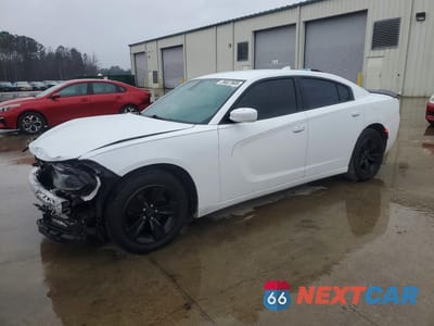 2017 DODGE CHARGER SXT 2C3CDXHGXHH585483 - główne zdjęcie licytacji z USA - miniatura