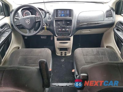 Zdjęcie 8 z 12 samochodu: 2012 DODGE GRAND CARAVAN SE VIN:2C4RDGBG3CR183239 - miniatura