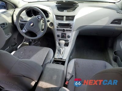 Zdjęcie 8 z 12 samochodu: 2010 CHEVROLET MALIBU LS VIN:1G1ZB5E09AF203449 - miniatura