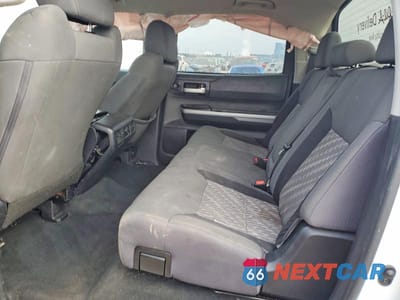 Zdjęcie 10 z 12 samochodu: 2019 TOYOTA TUNDRA SR5 VIN:5TFDW5F13KX821777 - miniatura