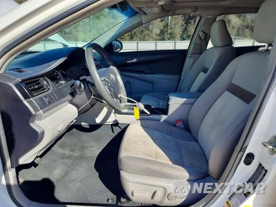 Zdjęcie 7 z 11 samochodu: 2014 TOYOTA CAMRY LE VIN:4T1BF1FK0EU382001 - miniatura