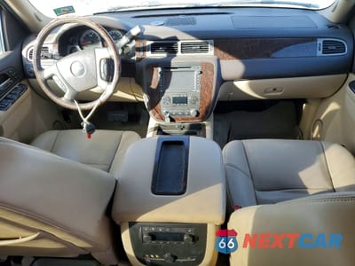 Zdjęcie 8 z 13 samochodu: 2012 GMC YUKON DENALI HYBRID VIN:1GKS2GEJ3CR222808 - miniatura