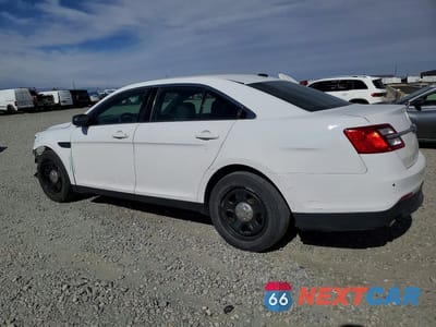Drugie zdjęcie samochodu z przodu: 2017 FORD TAURUS POLICE INTERCEPTOR VIN:1FAHP2L88HG145646 - miniatura