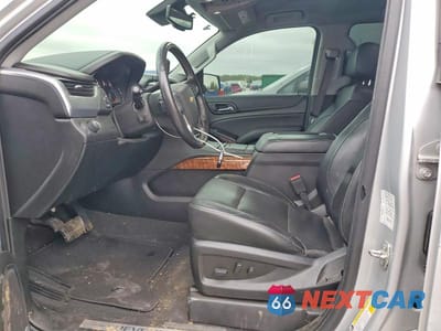 Zdjęcie 7 z 12 samochodu: 2020 CHEVROLET SUBURBAN C1500 PREMIER VIN:1GNSCJKC0LR213146 - miniatura