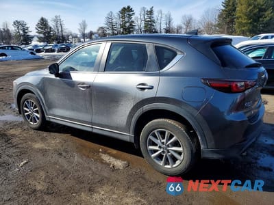 Drugie zdjęcie samochodu z przodu: 2022 MAZDA CX-5 PREFERRED VIN:JM3KFBCM6N0558614 - miniatura