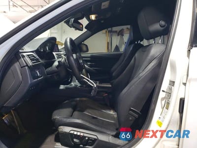 Zdjęcie 7 z 12 samochodu: 2013 BMW 335 I VIN:WBA3A9C55DF475066 - miniatura