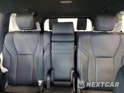 Zdjęcie 10 z 13 samochodu: 2024 LEXUS LX 600 BASE VIN:JTJMB7CX0R4045861 - miniatura