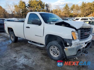 Czwarte zdjęcie samochodu z boku: 2007 GMC SIERRA K2500 HEAVY DUTY VIN:1GTHK24K47E549394 - miniatura