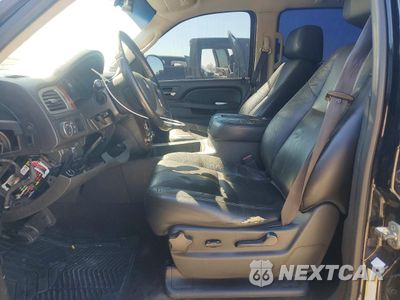Zdjęcie 7 z 13 samochodu: 2012 CHEVROLET TAHOE C1500 LT VIN:1GNSCBE05CR321334 - miniatura