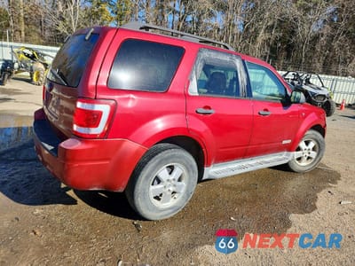 Trzecie zdjęcie samochodu z tyłu: 2008 FORD ESCAPE XLT VIN:1FMCU03118KB50135 - miniatura