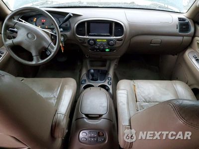 Zdjęcie 8 z 13 samochodu: 2002 TOYOTA SEQUOIA LIMITED VIN:5TDBT48A92S095470 - miniatura
