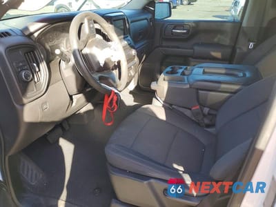 Zdjęcie 7 z 11 samochodu: 2019 CHEVROLET SILVERADO C1500 CUSTOM VIN:3GCPWBEH8KG151139 - miniatura