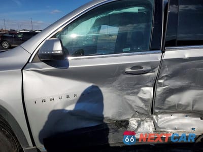 Zdjęcie 7 z 13 samochodu: 2021 CHEVROLET TRAVERSE LT VIN:1GNEVHKWXMJ148090 - miniatura