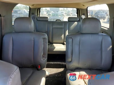 Zdjęcie 10 z 14 samochodu: 2003 CHEVROLET SUBURBAN C1500 VIN:3GNEC16Z23G341223 - miniatura
