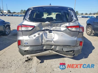 Zdjęcie 6 z 12 samochodu: 2021 FORD ESCAPE SE VIN:1FMCU0G60MUA12333 - miniatura