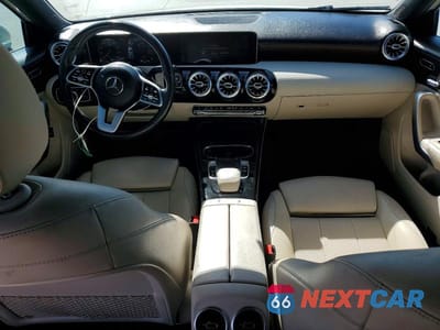 Zdjęcie 8 z 11 samochodu: 2019 MERCEDES-BENZ A 220 VIN:WDD3G4EB0KW025531 - miniatura