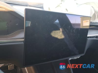 Zdjęcie 9 z 13 samochodu: 2021 TESLA MODEL S VIN:5YJSA1E53MF436221 - miniatura