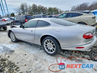 Drugie zdjęcie samochodu z przodu: 2002 JAGUAR XKR VIN:SAJDA41B92PA27511 - miniatura