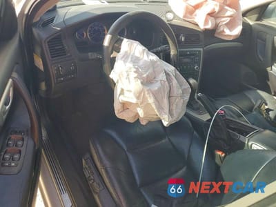 Zdjęcie 8 z 12 samochodu: 2005 VOLVO V70 R VIN:YV1SJ527552485156 - miniatura