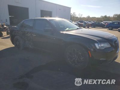Czwarte zdjęcie samochodu z boku: 2021 CHRYSLER 300 TOURING VIN:2C3CCARG0MH541582 - miniatura