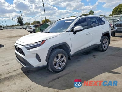 2024 TOYOTA RAV4 XLE 2T3W1RFV2RW364735 - główne zdjęcie licytacji z USA - miniatura