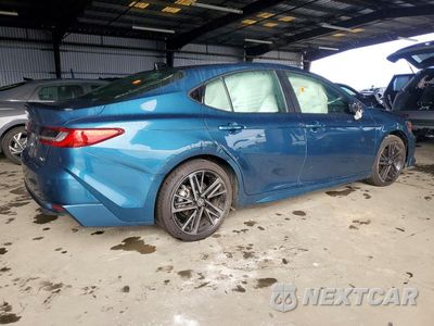 Trzecie zdjęcie samochodu z tyłu: 2025 TOYOTA CAMRY XSE VIN:4T1DAACK4SU132025 - miniatura