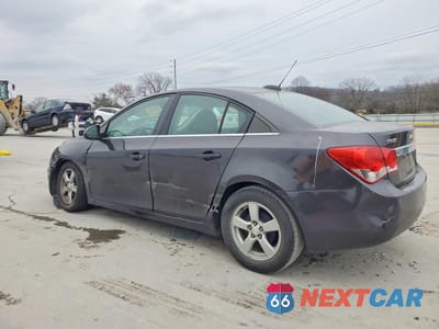 Drugie zdjęcie samochodu z przodu: 2016 CHEVROLET CRUZE LIMITED LT VIN:1G1PE5SB9G7108042 - miniatura