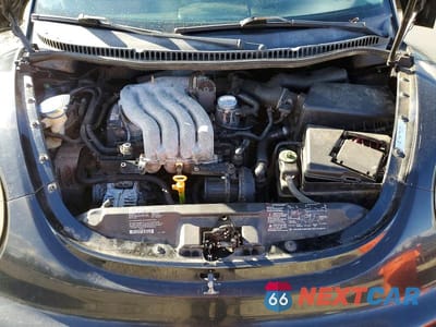 Zdjęcie 11 z 13 samochodu: 2001 VOLKSWAGEN NEW BEETLE GLS VIN:3VWCK21C31M433383 - miniatura
