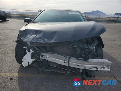 Piąte zdjęcie samochodu w środku: 2022 TOYOTA CAMRY HYBRID XLE VIN:4T1F31AK8NU583906 - miniatura