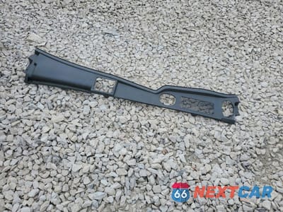 Zdjęcie 13 z 14 samochodu: 2013 AUDI Q5 PREMIUM HYBRID VIN:WA1C8AFP4DA006409 - miniatura