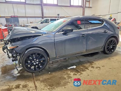 2025 MAZDA 3 GT JM1BPBMYXS1796785 - główne zdjęcie licytacji z USA - miniatura