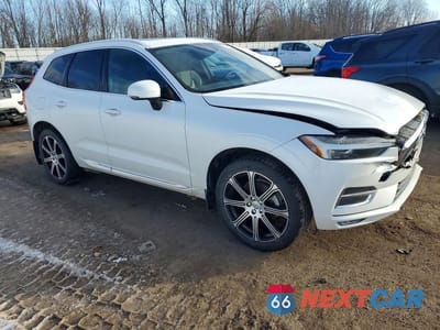 Czwarte zdjęcie samochodu z boku: 2021 VOLVO XC60 T5 INSCRIPTION VIN:YV4102RL6M1814292 - miniatura
