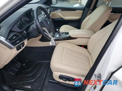 Zdjęcie 7 z 12 samochodu: 2017 BMW X5 XDRIVE35D VIN:5UXKS4C33H0Y15903 - miniatura