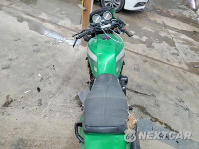 Zdjęcie 6 z 10 samochodu: 2000 KAWASAKI ZR1100 C VIN:JKAZRBC14YA038568 - miniatura