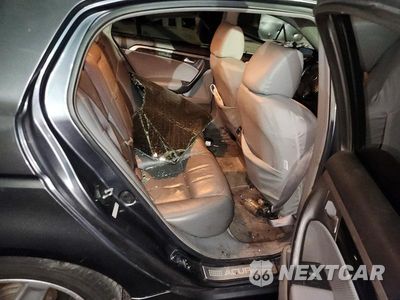 Zdjęcie 11 z 13 samochodu: 2004 ACURA TL VIN:19UUA66224A040611 - miniatura