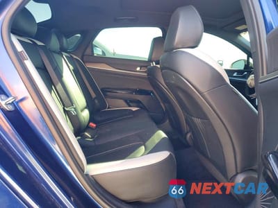 Zdjęcie 10 z 13 samochodu: 2025 KIA K5 GT LINE VIN:KNAG64J79S5374173 - miniatura