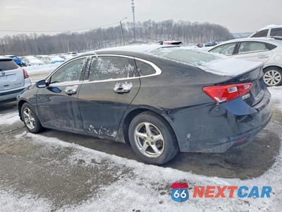 Drugie zdjęcie samochodu z przodu: 2017 CHEVROLET MALIBU LS VIN:1G1ZB5ST2HF268099 - miniatura