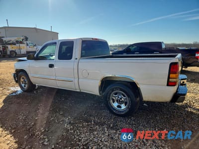 Drugie zdjęcie samochodu z przodu: 2004 GMC NEW SIERRA C1500 VIN:2GTEC19TX41123749 - miniatura