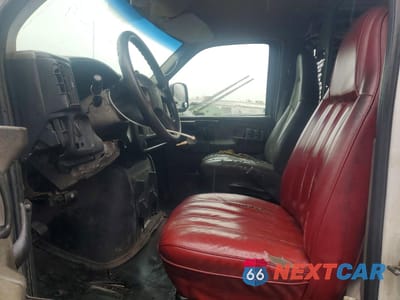 Zdjęcie 7 z 13 samochodu: 2007 CHEVROLET EXPRESS 2500 DELIVERY VAN VIN:1GCGG25V071159003 - miniatura