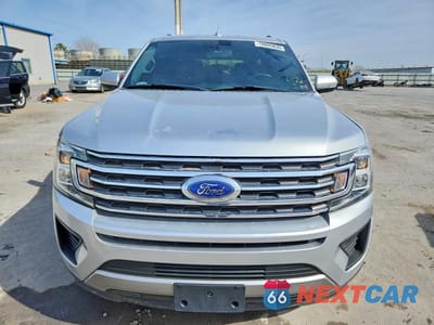 Piąte zdjęcie samochodu w środku: 2018 FORD EXPEDITION MAX XLT VIN:1FMJK1HTXJEA27323 - miniatura