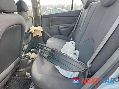 Zdjęcie 10 z 11 samochodu: 2006 KIA RIO BASE VIN:KNADE123X66162382 - miniatura
