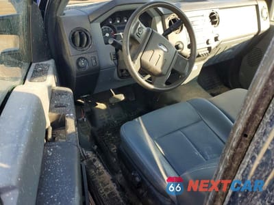 Zdjęcie 8 z 12 samochodu: 2016 FORD F350 SUPER DUTY VIN:1FTRF3B63GEA11242 - miniatura